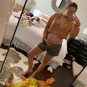 Cropped, distressed sweater - cutout/choker detail